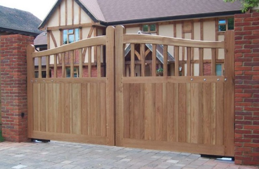 Swing Gates | Environmental Street Furniture