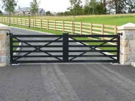 Domestic Gates - Environmental Street Furniture