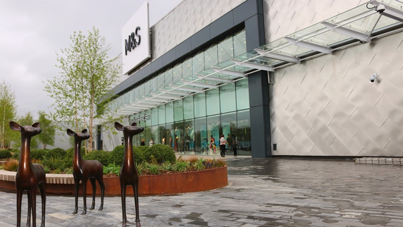 Glasgow Fort Shopping Centre - Environmental Street Furniture