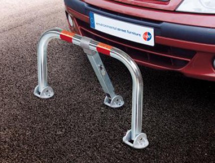 Parking barrier – Classic – Curved Strong - Environmental Street Furniture